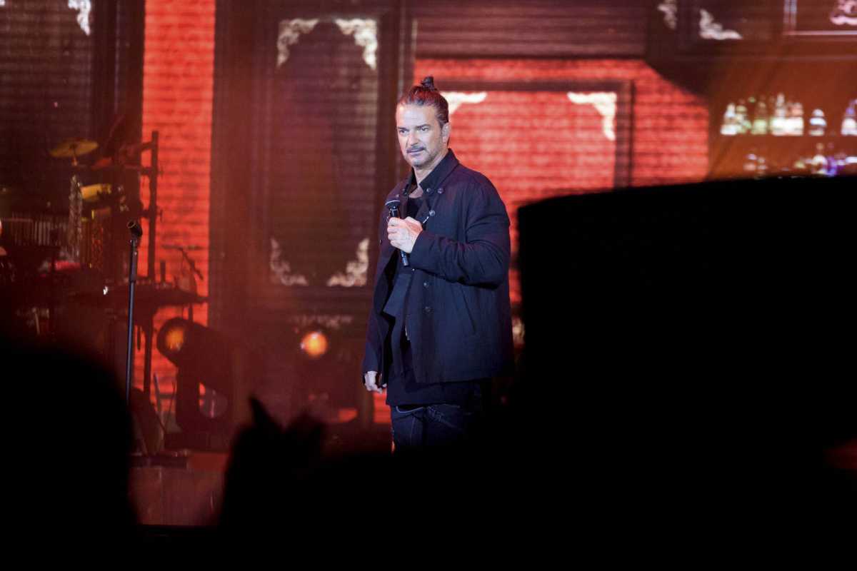 Ricardo Arjona deslumbró a Neuquén con sus mejores hits