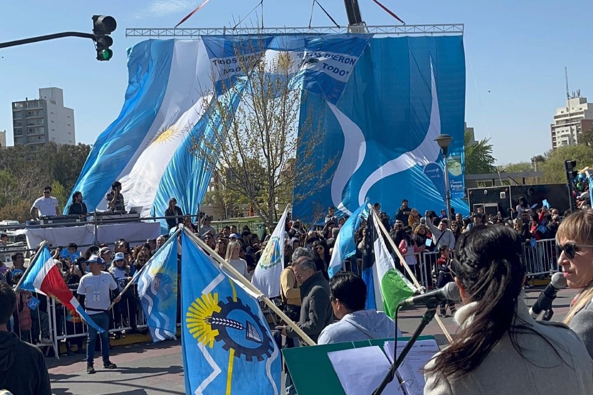 Neuquén celebrará su 119° Aniversario con obras y la gran Feria del libro