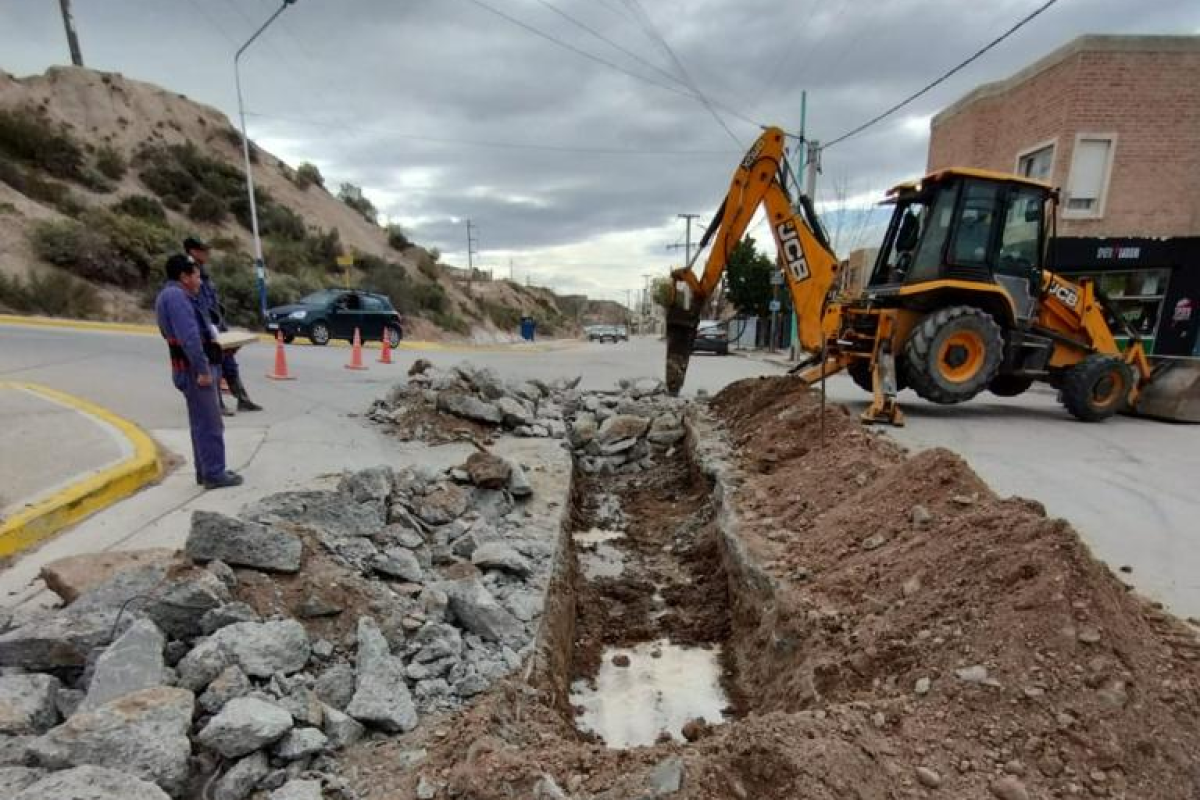 Rincón de Emilio: «Fin de semana por medio nos quedamos sin agua»