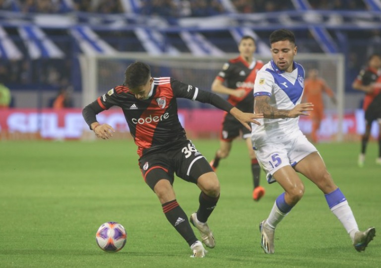 River visita a Vélez buscando meterse de lleno en la disputa por la Copa de la Liga