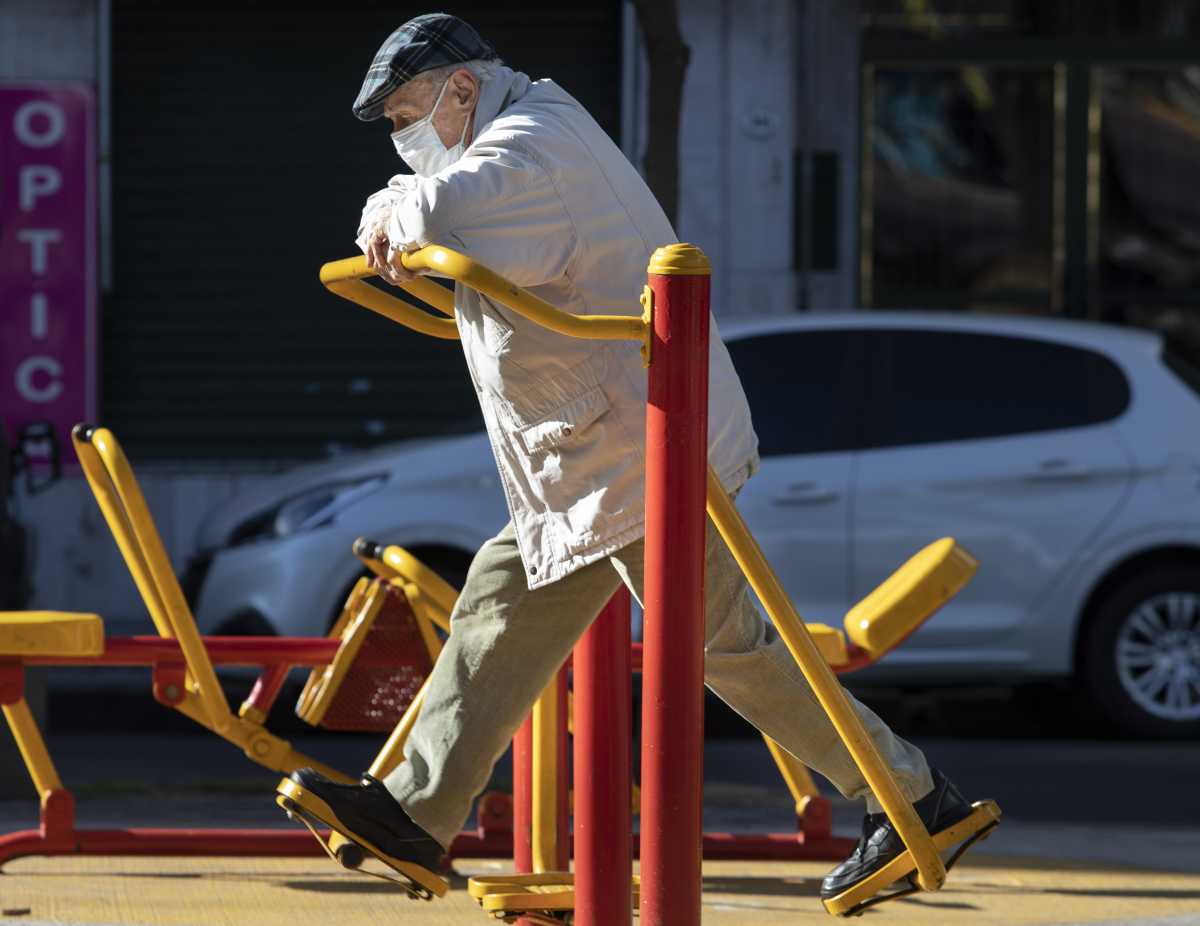 Massa refuerza con 37.000 mensuales a todos los jubilados