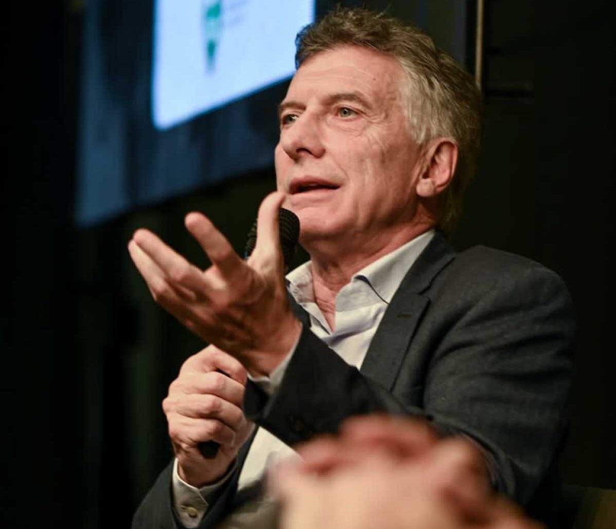 Macri acusó al radicalismo de “tranzar” con Massa