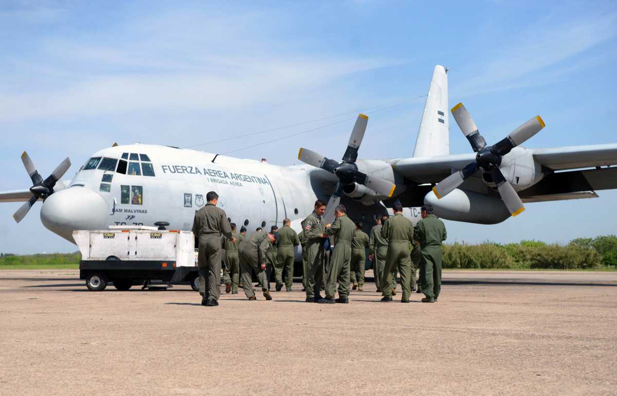 El Gobierno envió un avión militar para repatriar argentinos en Israel