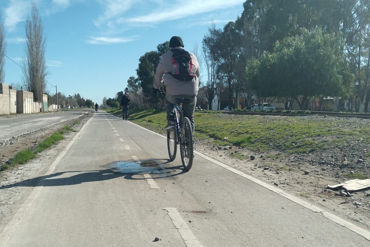 “¿Qué tenés para mí?”: denuncian que calle 12 de septiembre es tierra de nadie