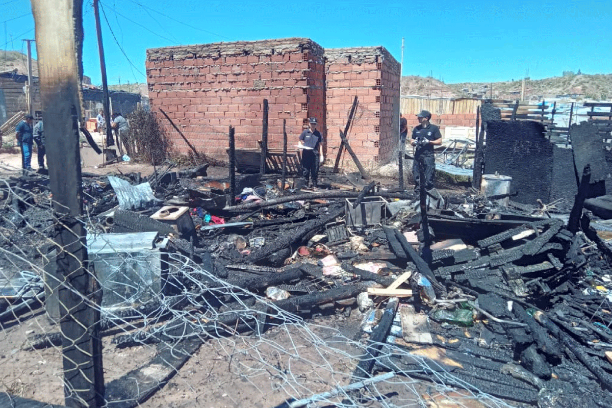 Inician una colecta para familia afectada por incendio en El Nido