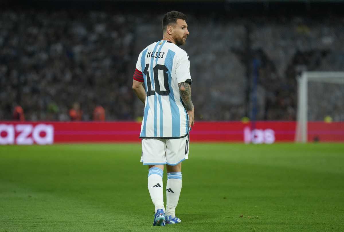 Messi, enojado con los jugadores de Uruguay: “Tienen que aprender a respetar”