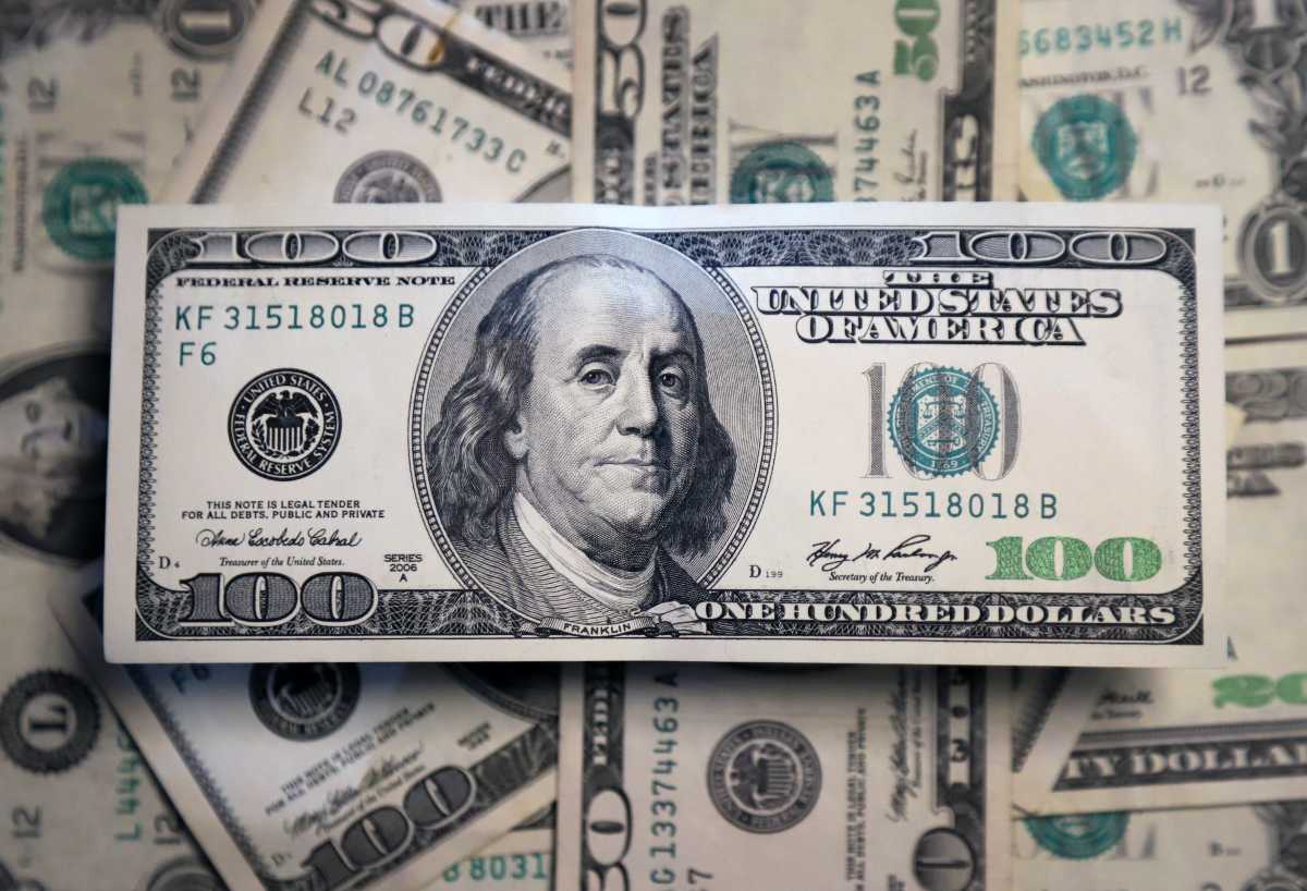 El dólar blue cerró en $1.405