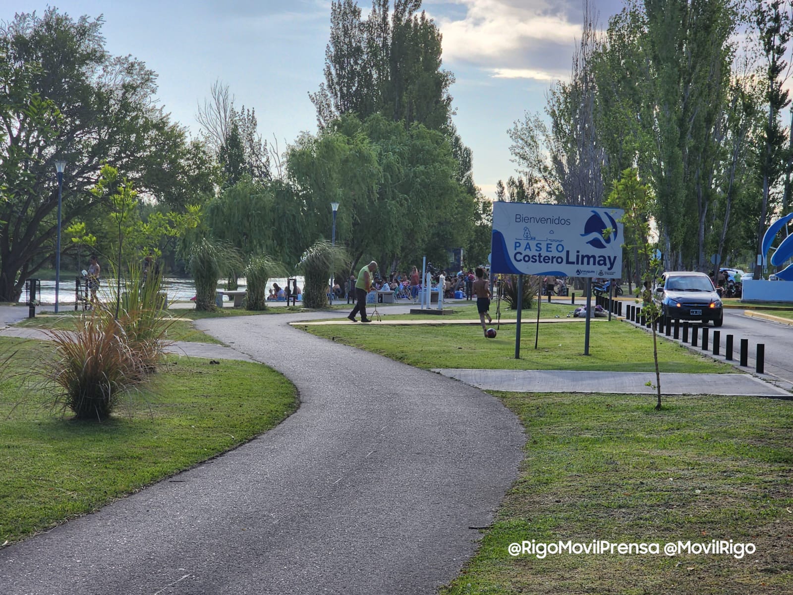 Susto en el Paseo Costero: rescataron a una mujer en el río