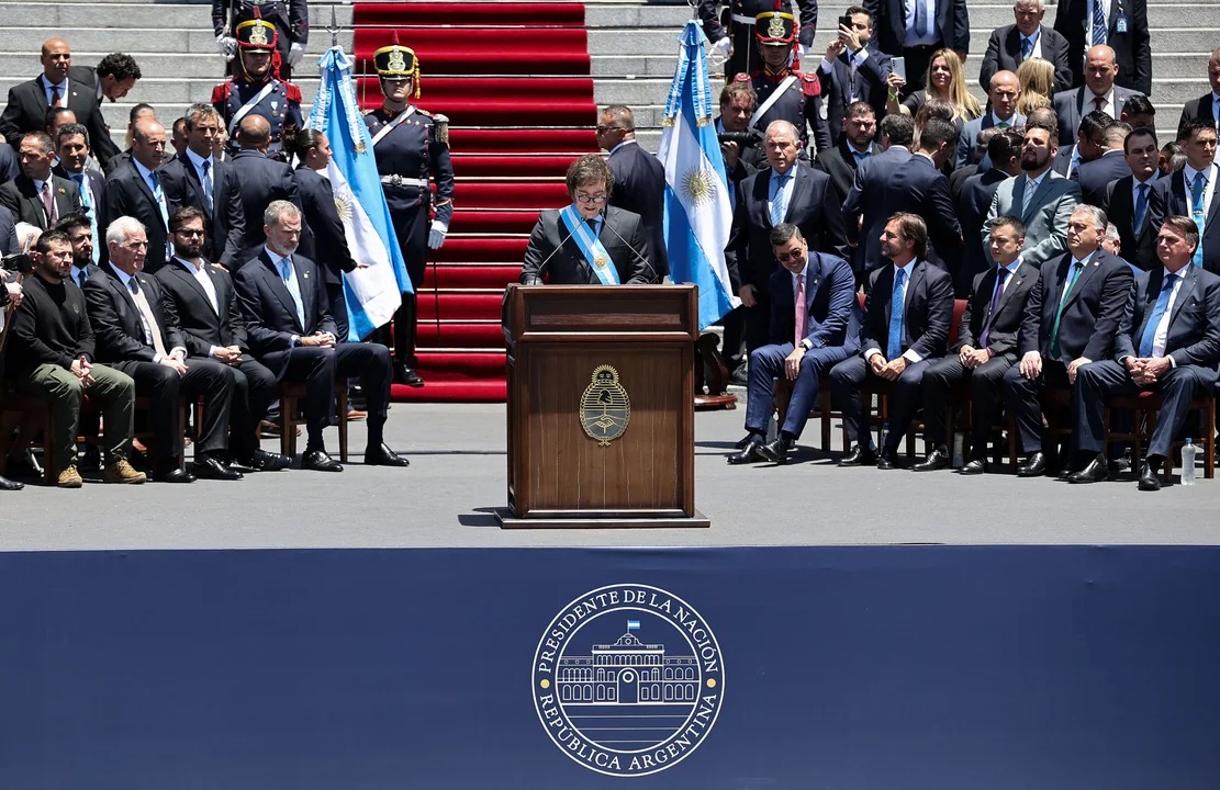 Milei hablará desde un atril de madera en la apertura legislativa y rompe con una tradición de “la casta”