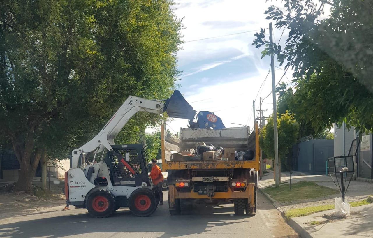 Plottier: incorporan camiones recolectores de basura