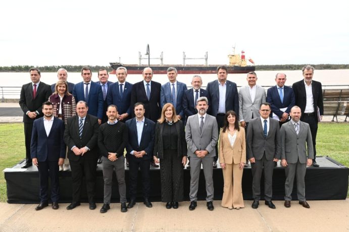 Mariano Gaido participó del Encuentro Federal de Ciudades Capitales en Rosario