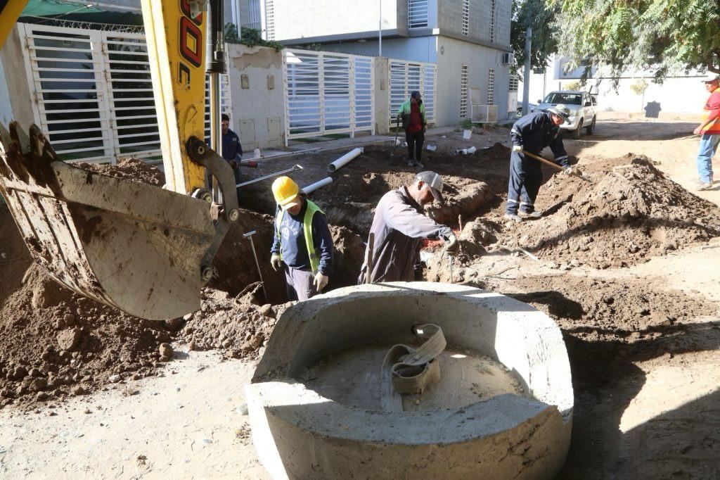 Avanza la obra de red cloacal en el barrio Confluencia Rural