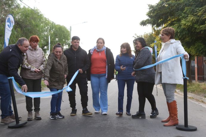 Confluencia Urbana suma 50 cuadras asfaltadas