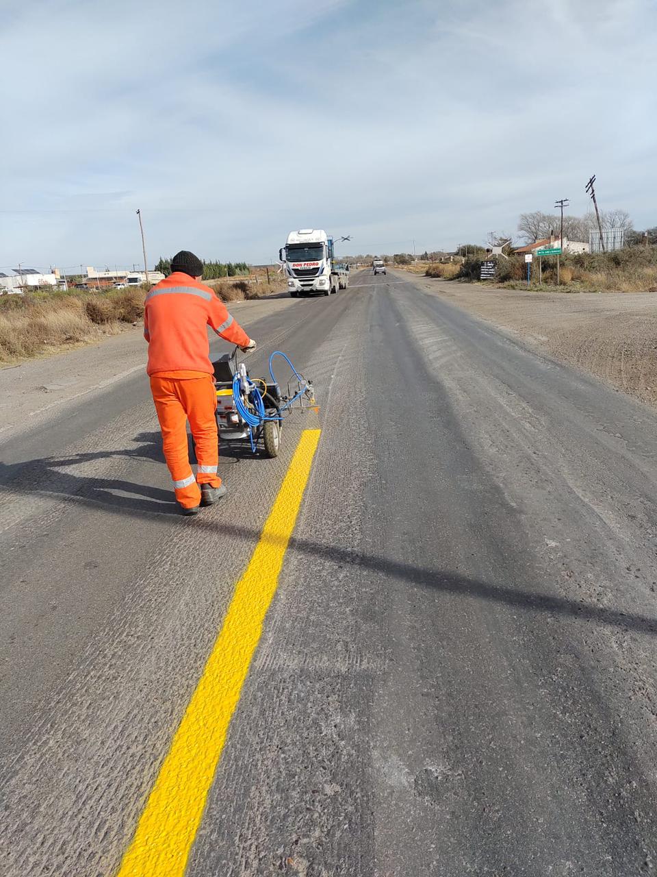 Vialidad Nacional realizó tareas de señalamiento en Río Colorado