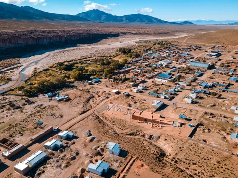 ¿Cuál es el pueblo neuquino que compite para ser el mejor del mundo?