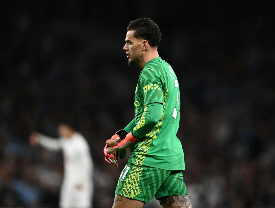 El arquero Ederson del Manchester City se perderá el resto de la temporada por una lesión ocular