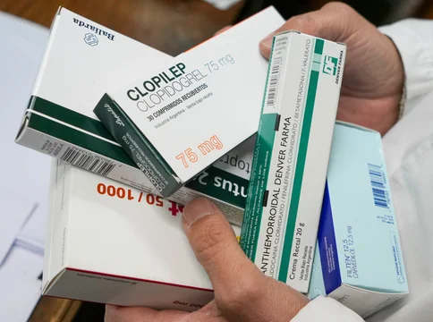 La venta de medicamentos cayó hasta 35% en apenas cuatro meses