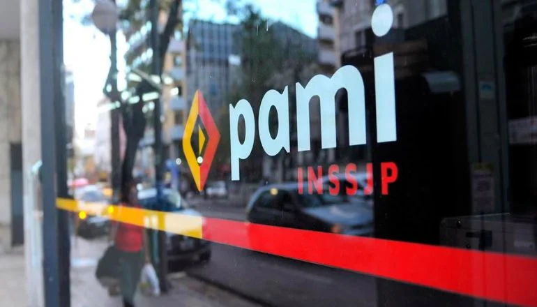 PAMI: trabajadores de ATE convocan a movilizar por los “despidos arbitrarios”