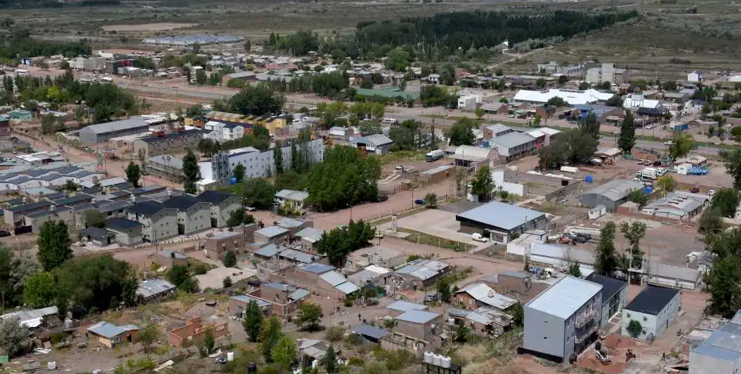 Vecinos de Añelo en crisis por tarifas exorbitantes de luz y falta de gas