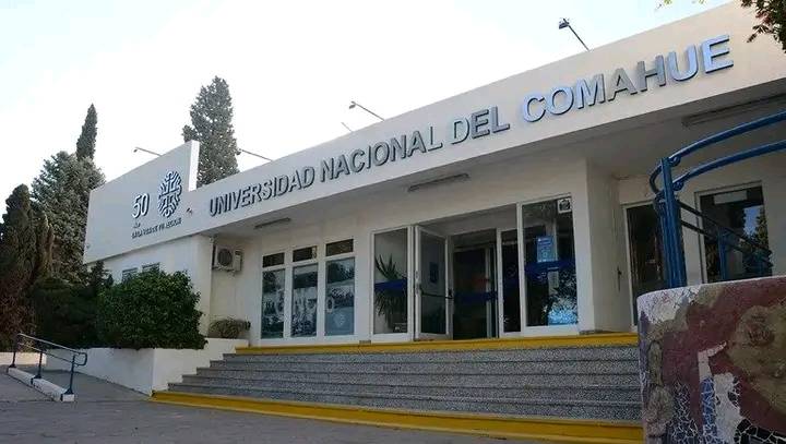 Operativo limpieza en el predio de la UNCO