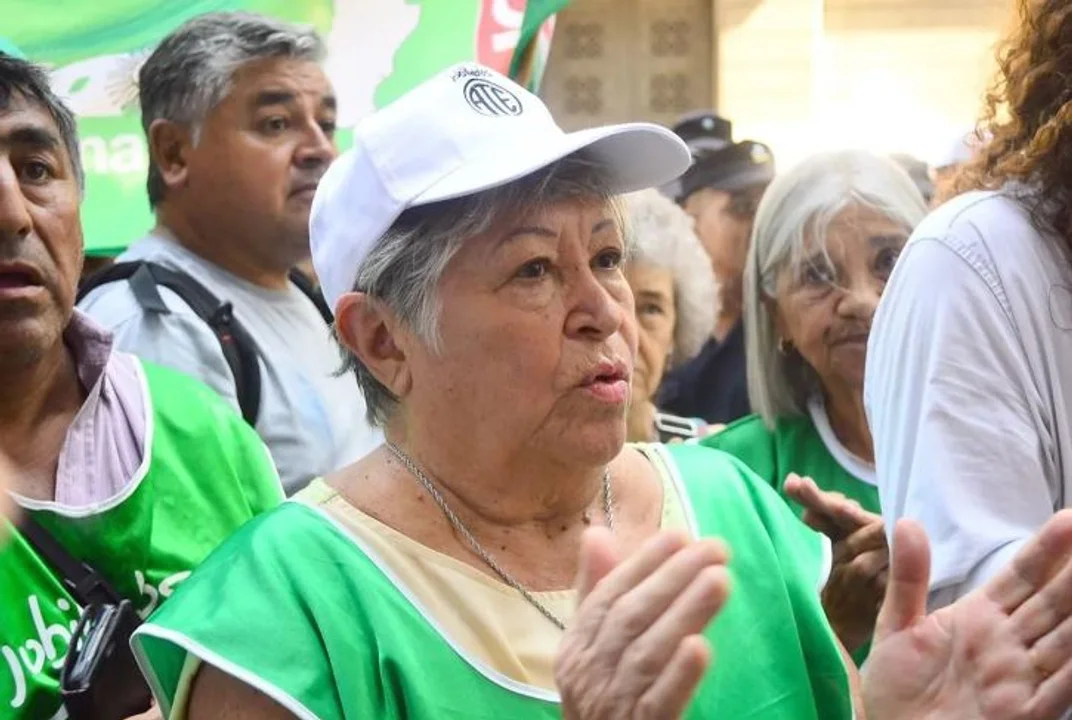 “Nos duele el hambre y el estar tan solos”: el mensaje de la titular del Centro Nacional de Jubilados y Pensionados