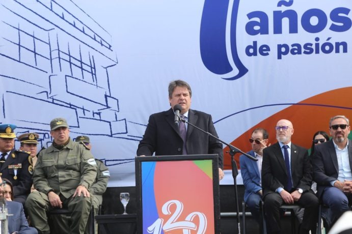 120 años de la Capital: Gaido anunció un plan histórico de obras públicas