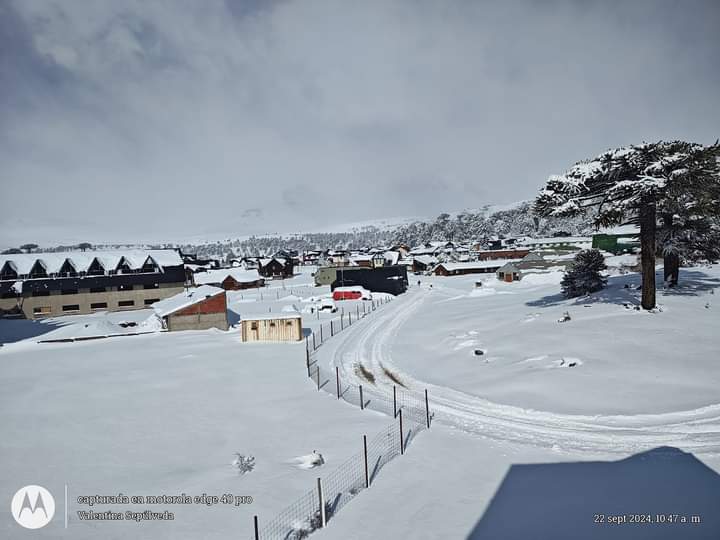 Caviahue: la primavera llegó con nieve