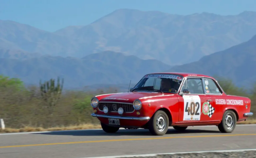 La provincia recibe al Gran Premio Argentino de autos históricos