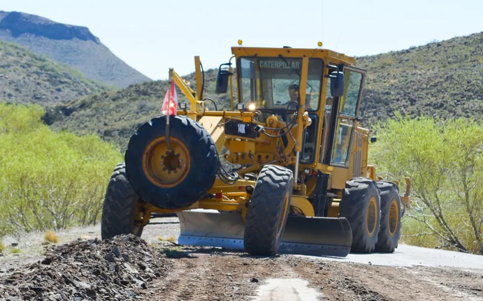 Rehabilitación de calzadas en rutas cordilleranas tras el invierno